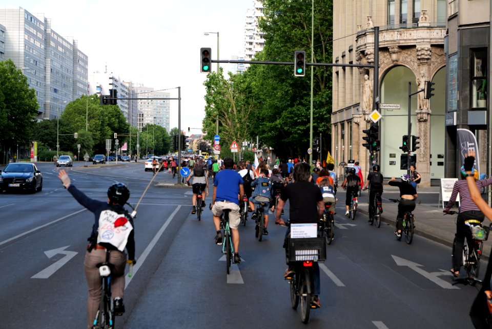 FridaysForFuture protest Berlin 2020-07-02 critical mass 23