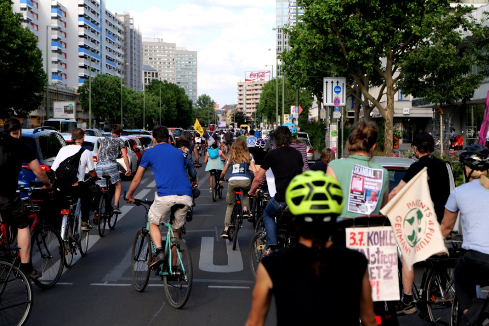 FridaysForFuture protest Berlin 2020-07-02 critical mass 24
