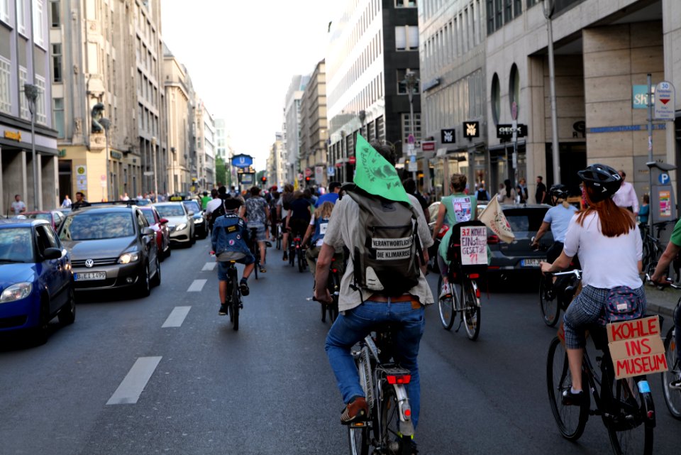 FridaysForFuture protest Berlin 2020-07-02 critical mass 20
