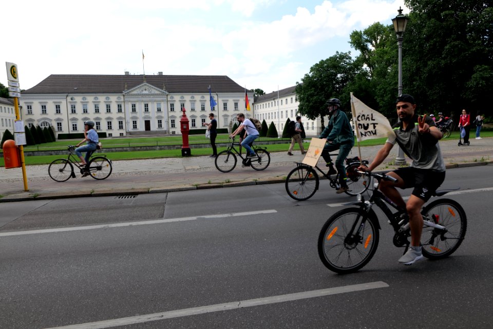 FridaysForFuture protest Berlin 2020-07-02 bicycle demonstration 41