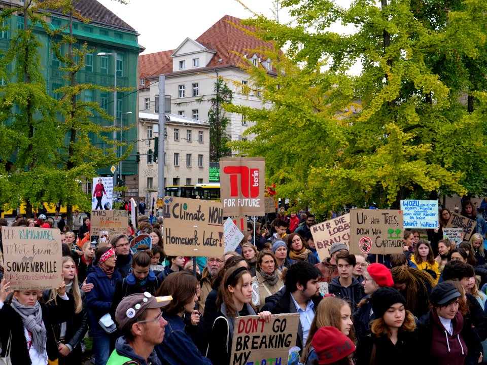 FridaysForFuture protest Berlin 11-10-2019 Invalidenpark 05