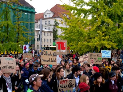 FridaysForFuture protest Berlin 11-10-2019 Invalidenpark 05