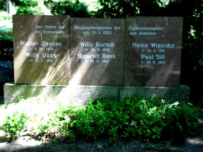 Friedhof Grabmal Bergungskommando Oranienburg 1