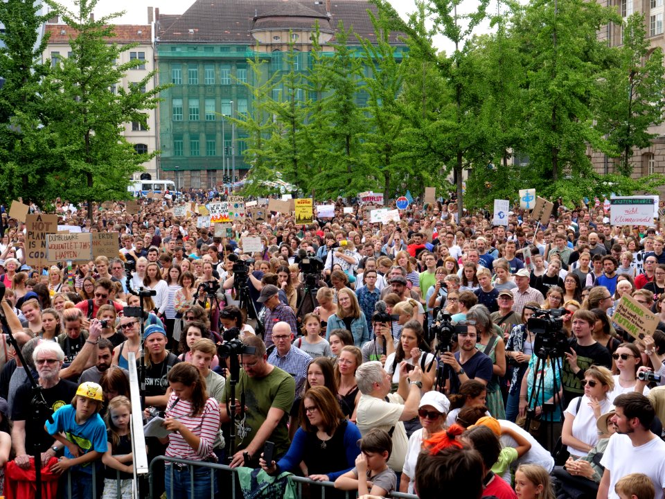FridaysForFuture protest Berlin 19-07-2019 63