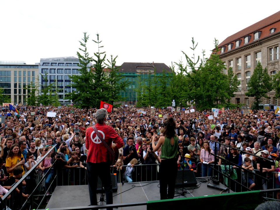 FridaysForFuture protest Berlin 19-07-2019 40