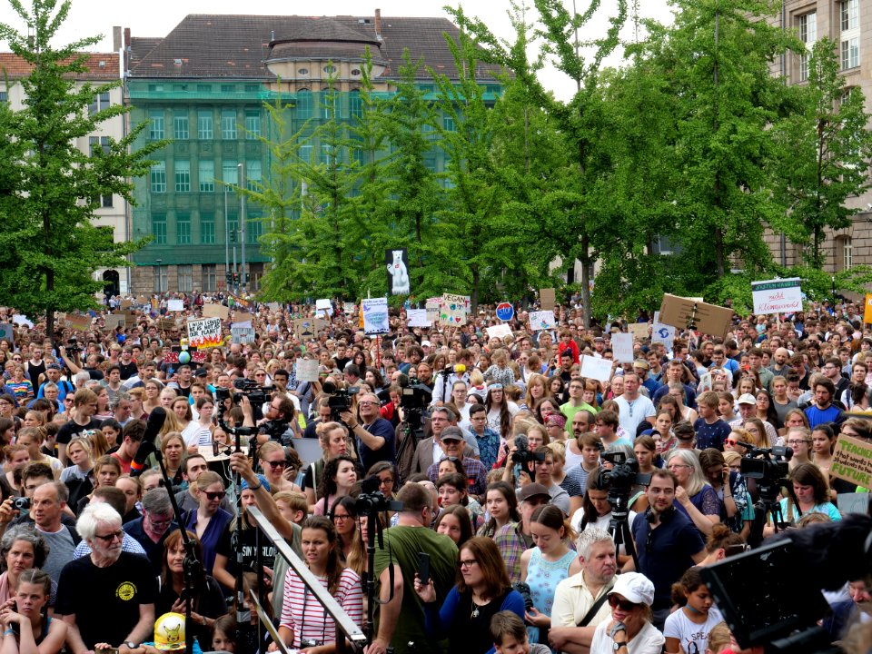 FridaysForFuture protest Berlin 19-07-2019 47