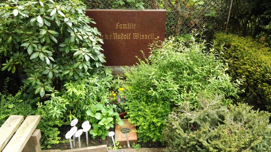 Friedhof Zum Heiligen Kreuz mai2017 - 4