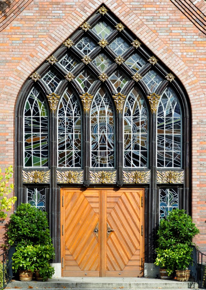 Friedhof.Marienfelde.Eingangsfassade.Kapelle