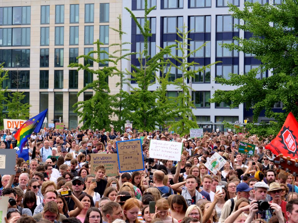 FridaysForFuture protest Berlin 19-07-2019 42