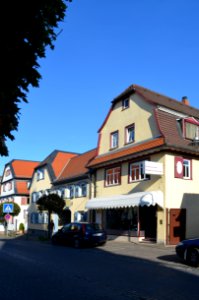 Friedrichsdorf, Hugenottenstraße 91-93 (1)
