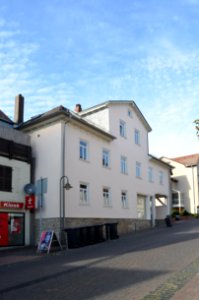 Friedrichsdorf, Hugenottenstraße 120 (1)