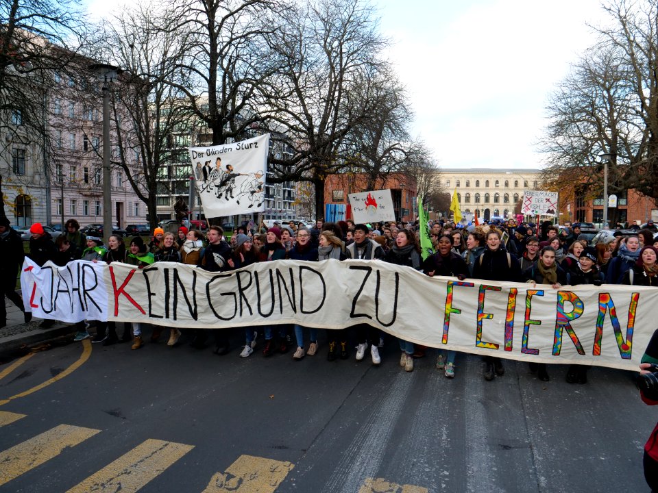 FridaysForFuture protest Berlin 13-12-2019 demonstration 34