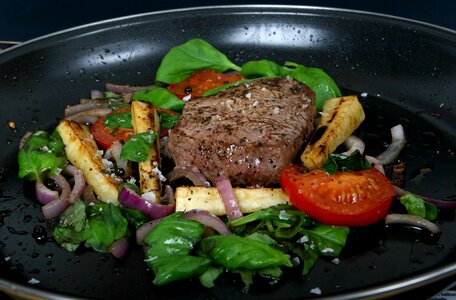 Lettuce meat oregano photo