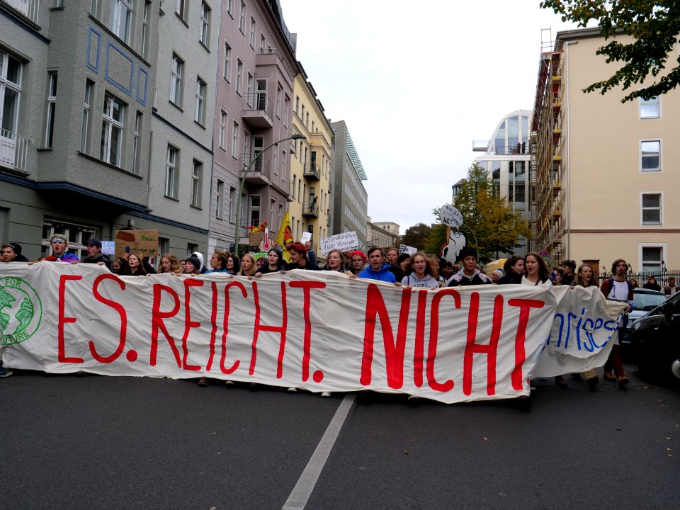 FridaysForFuture protest Berlin 11-10-2019 Invalidenpark - Rotes Rathaus 10