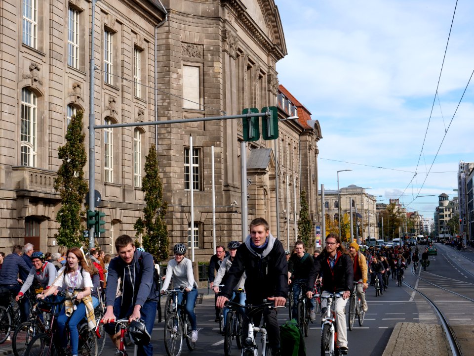 FridaysForFuture protest Berlin 18-10-2019 bicycle demonstration 06
