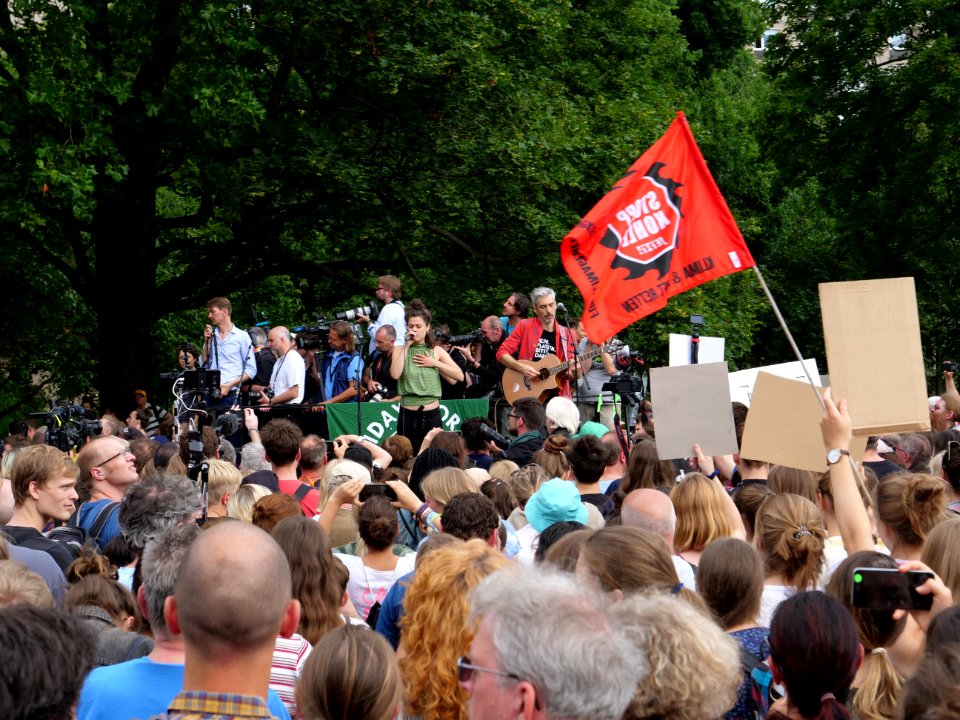 FridaysForFuture protest Berlin 19-07-2019 19