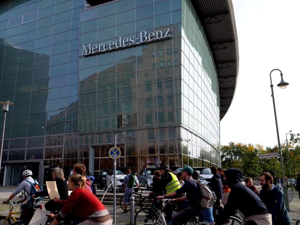 FridaysForFuture protest Berlin 18-10-2019 bicycle demonstration 37