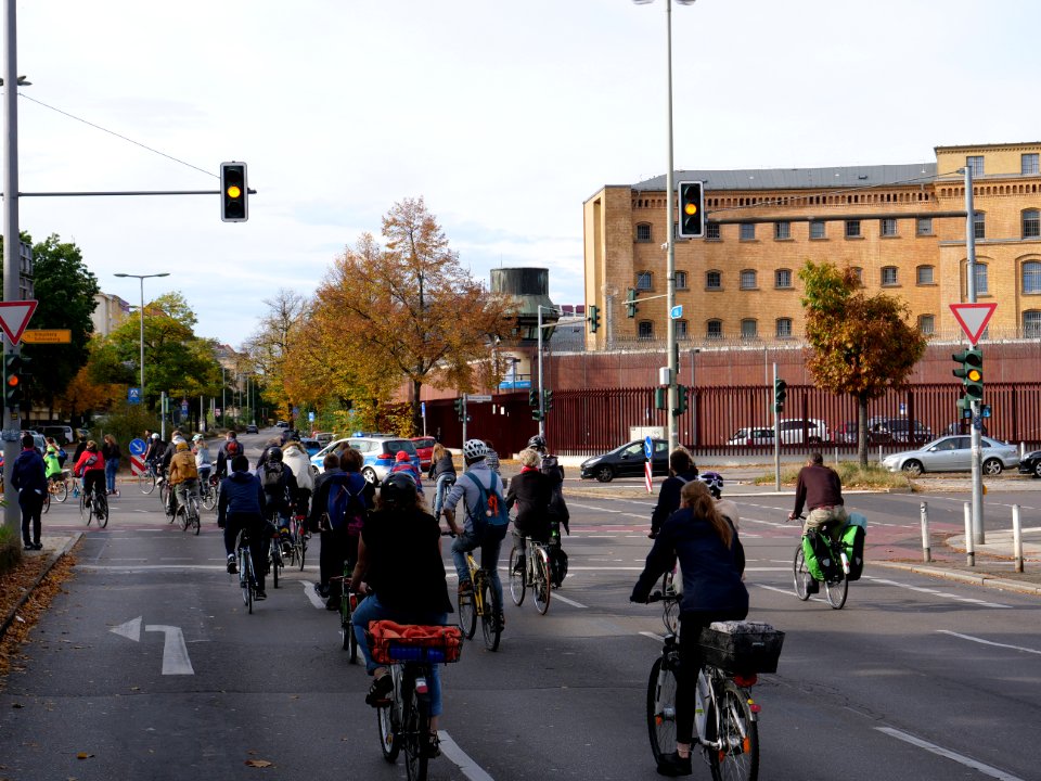 FridaysForFuture protest Berlin 18-10-2019 bicycle demonstration 14