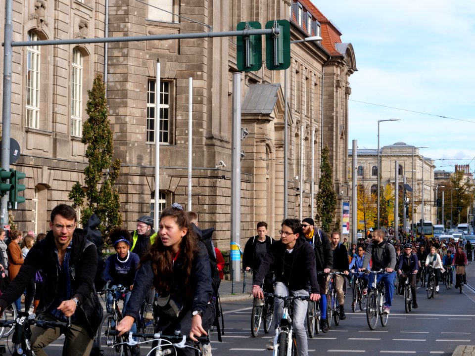 FridaysForFuture protest Berlin 18-10-2019 bicycle demonstration 08