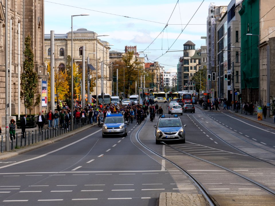 FridaysForFuture protest Berlin 18-10-2019 bicycle demonstration 01