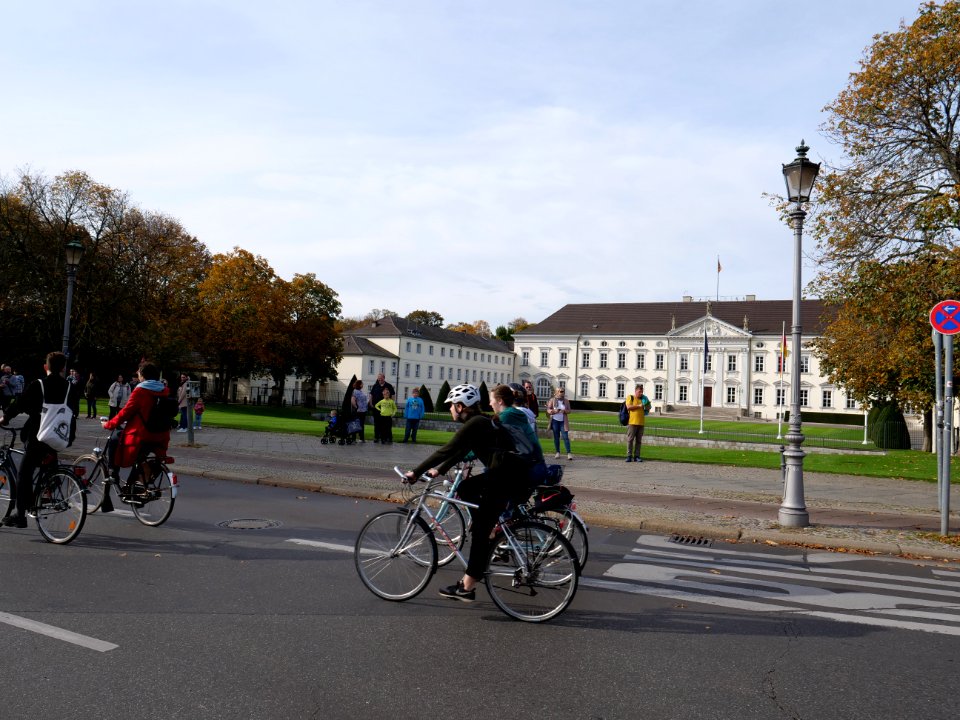 FridaysForFuture protest Berlin 18-10-2019 bicycle demonstration 18