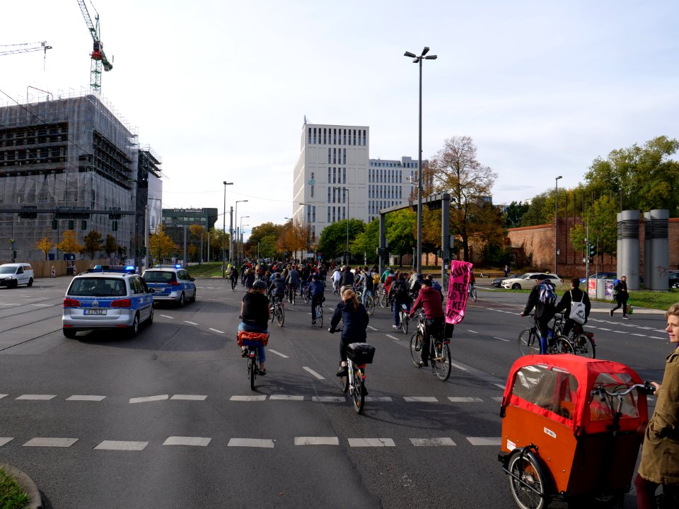 FridaysForFuture protest Berlin 18-10-2019 bicycle demonstration 11