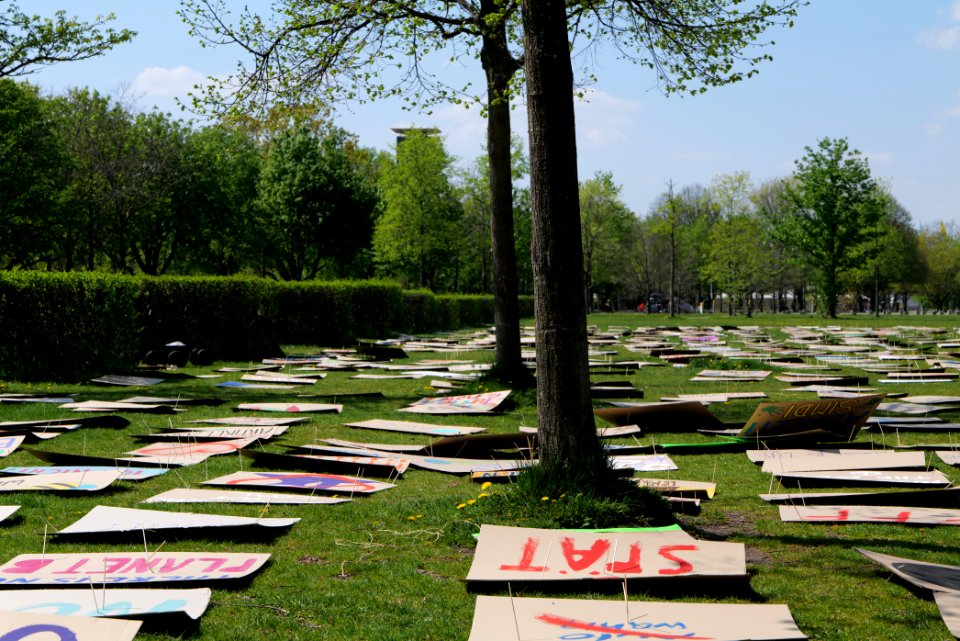 FridaysForFuture protest Berlin 2020-04-24 137