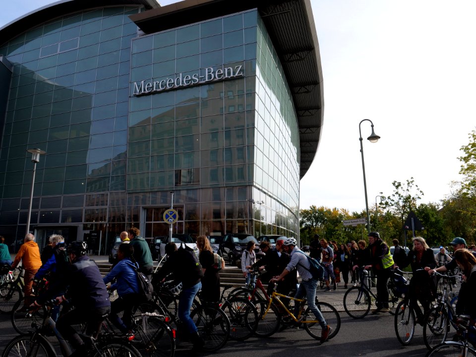 FridaysForFuture protest Berlin 18-10-2019 bicycle demonstration 36