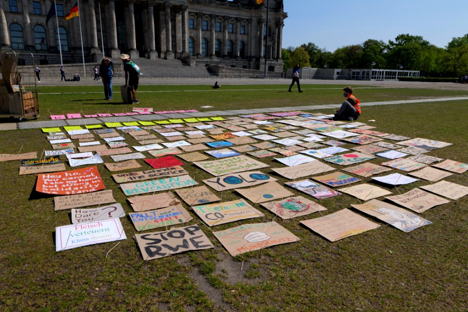 FridaysForFuture protest Berlin 2020-04-24 123