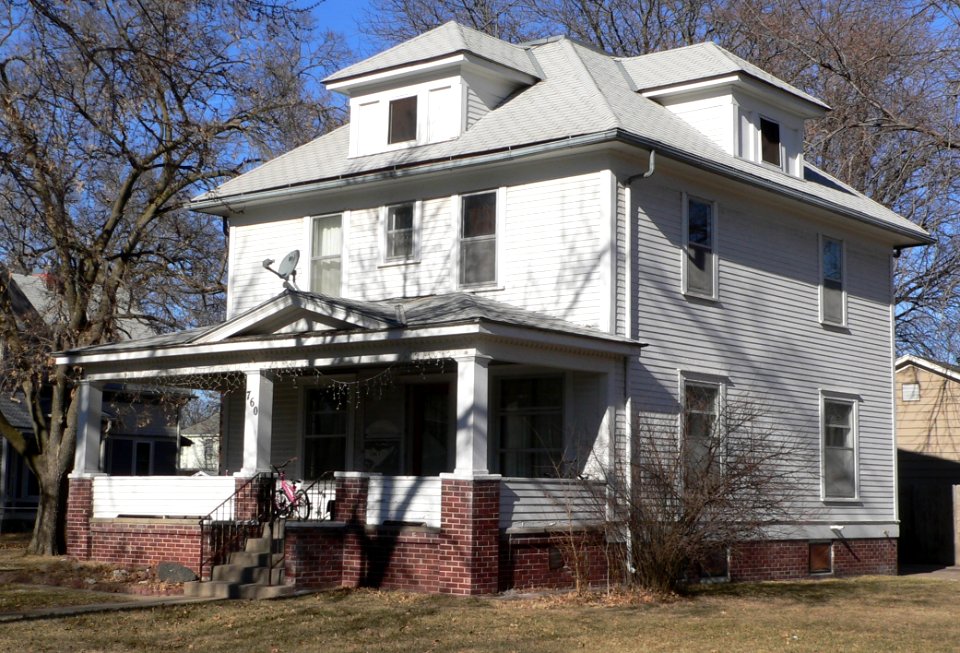 Fremont, Nebraska 760 E. Military Ave