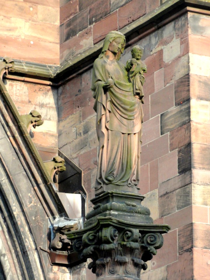 Freiburg Minster - DSC06521