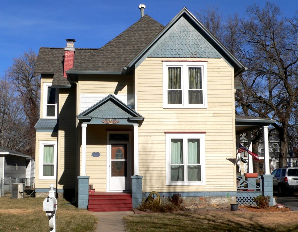 Fremont, Nebraska 736 E. Military Ave