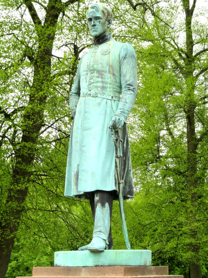 Frederik VI by Herman Wilhelm Bissen - Fredericksberg Gardens, Copenhagen - DSC08915