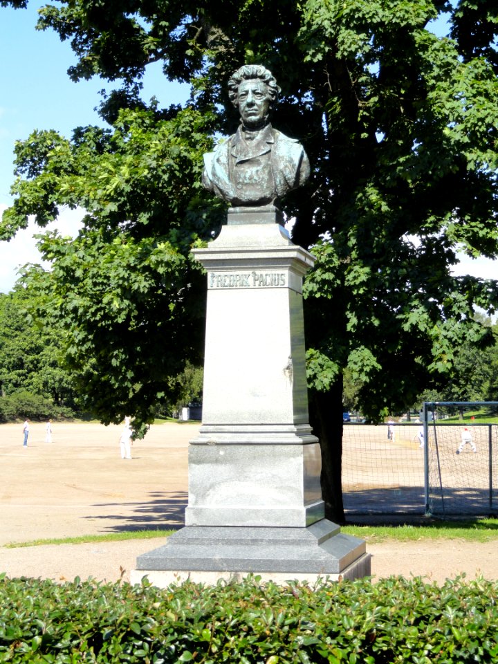 Fredrik Pacius by Emil Wikström - Helsinki - DSC03442