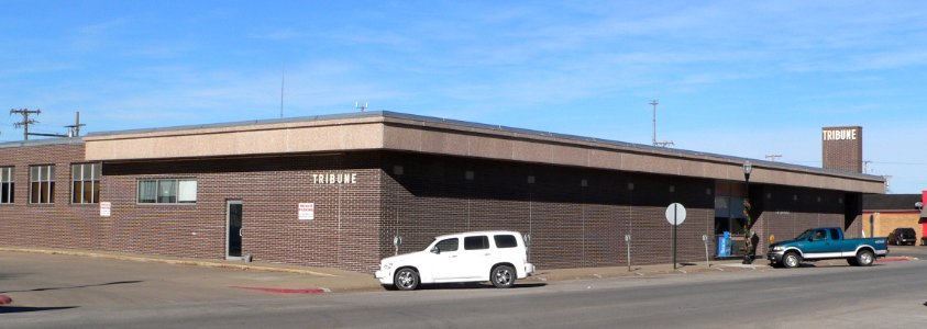 Fremont Tribune bldg from SE