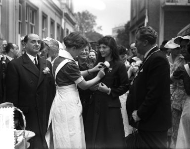 Franse chansonniere Juliette Greco te Arnhem i.v.m. evenement Eutopia, rechts bu, Bestanddeelnr 907-1840