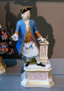 Freemason, Johann Joachim Kaendler, Meissen Porcelain Factory, c. 1743, hard-paste porcelain - Wadsworth Atheneum - Hartford, CT - DSC05295