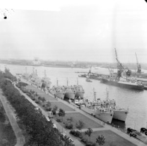 Frans vlootbezoek aan Rotterdam. Overzicht, Bestanddeelnr 912-9938