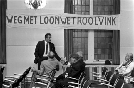 Fre Meis spreekt in Krasnapolsky voor havenarbeiders, Amsterdam Fre Meis in ges, Bestanddeelnr 923-8715