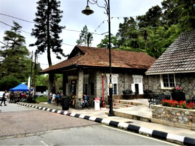 Frasers Hill Border 9