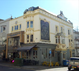 Freemasons Tavern, 39 Western Road, Hove (NHLE Code 1292378) (September 2018) (2)
