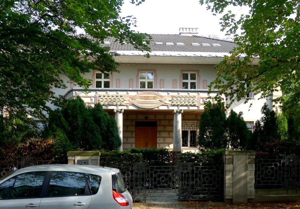 Frauenstraße 6 in Berlin-Lichterfelde
