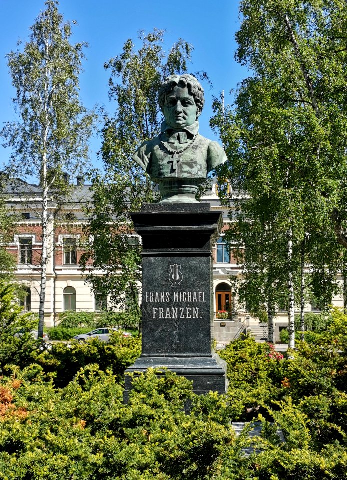 Franzén Bust Oulu 20190616 01