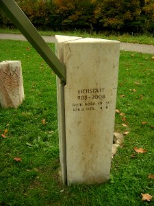 Freiwasser Eichstätt -Sonnenuhr Polstab-Stein (1)