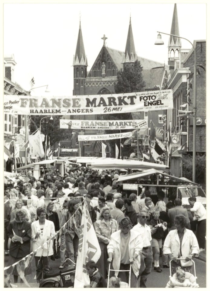 Franse markt. NL-HlmNHA 54031446