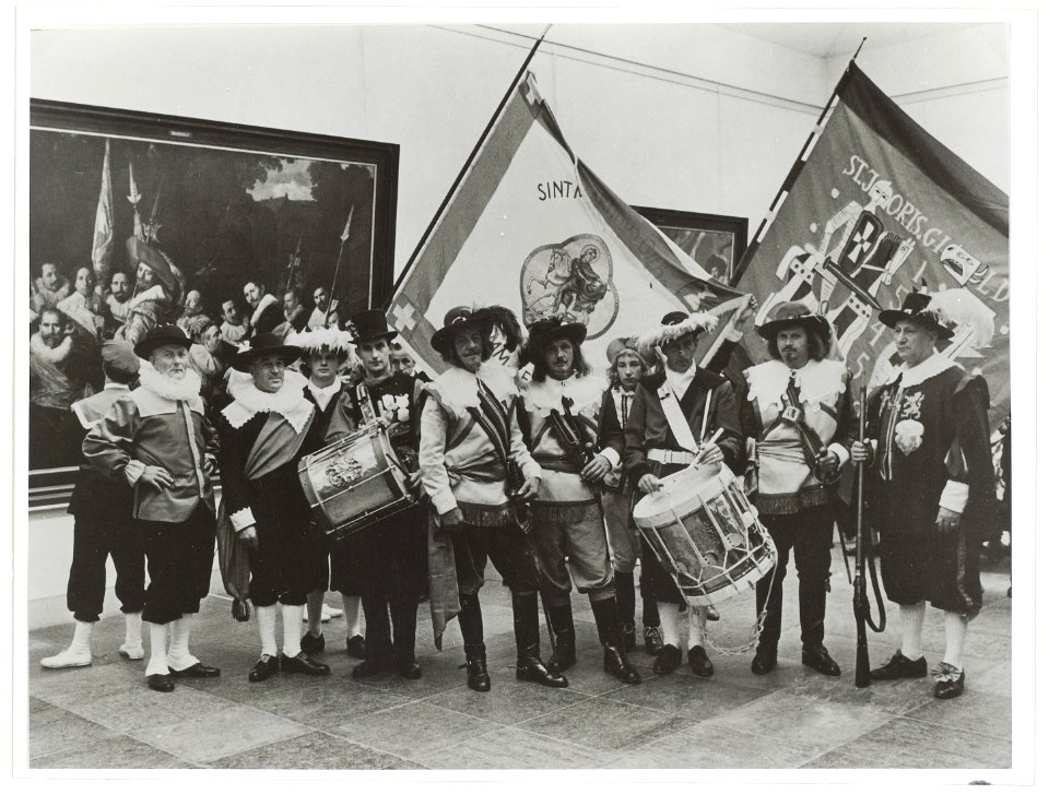 Frans Hals Museum. Tentoonstelling over de werken van Hals ter gelegenheid van het 200-jarig bestaan van het museum, 1766-1966. NL-HlmNHA 54002576
