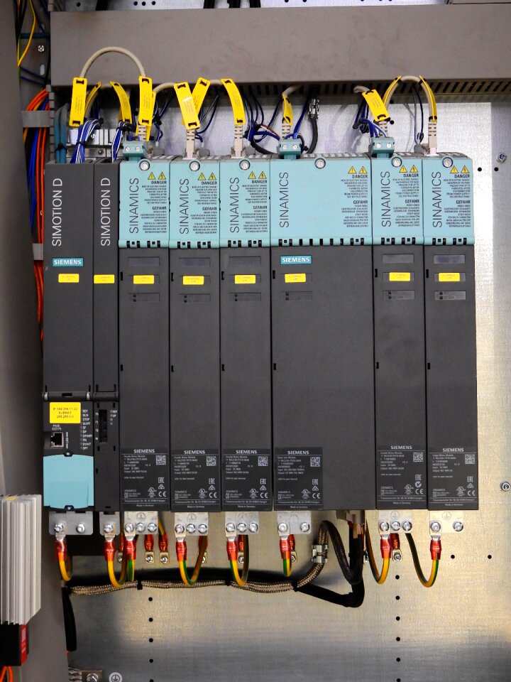Electro distributor control plant