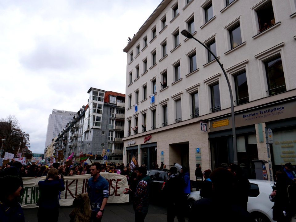 FridaysForFuture demonstration Berlin 15-03-2019 02
