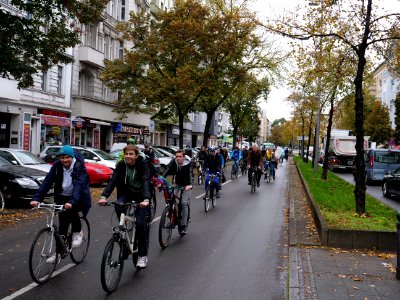 FridaysForFuture protest Berlin 11-10-2019 bicycle tour Westkreuz - Inavlidenpark 03