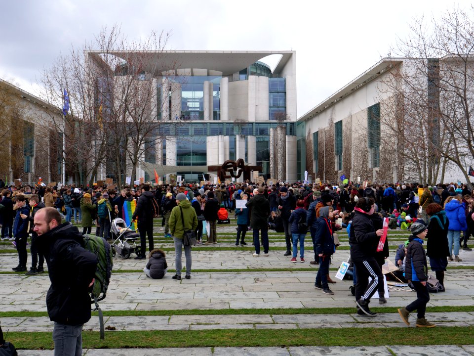 FridaysForFuture demonstration Berlin 15-03-2019 60